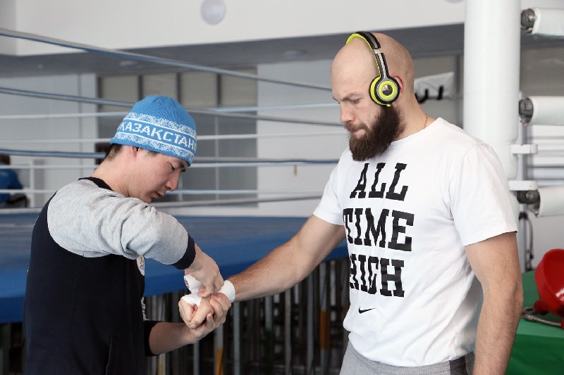 Екатерина Хартлова бейне Диснейдің порно мультфильмдері